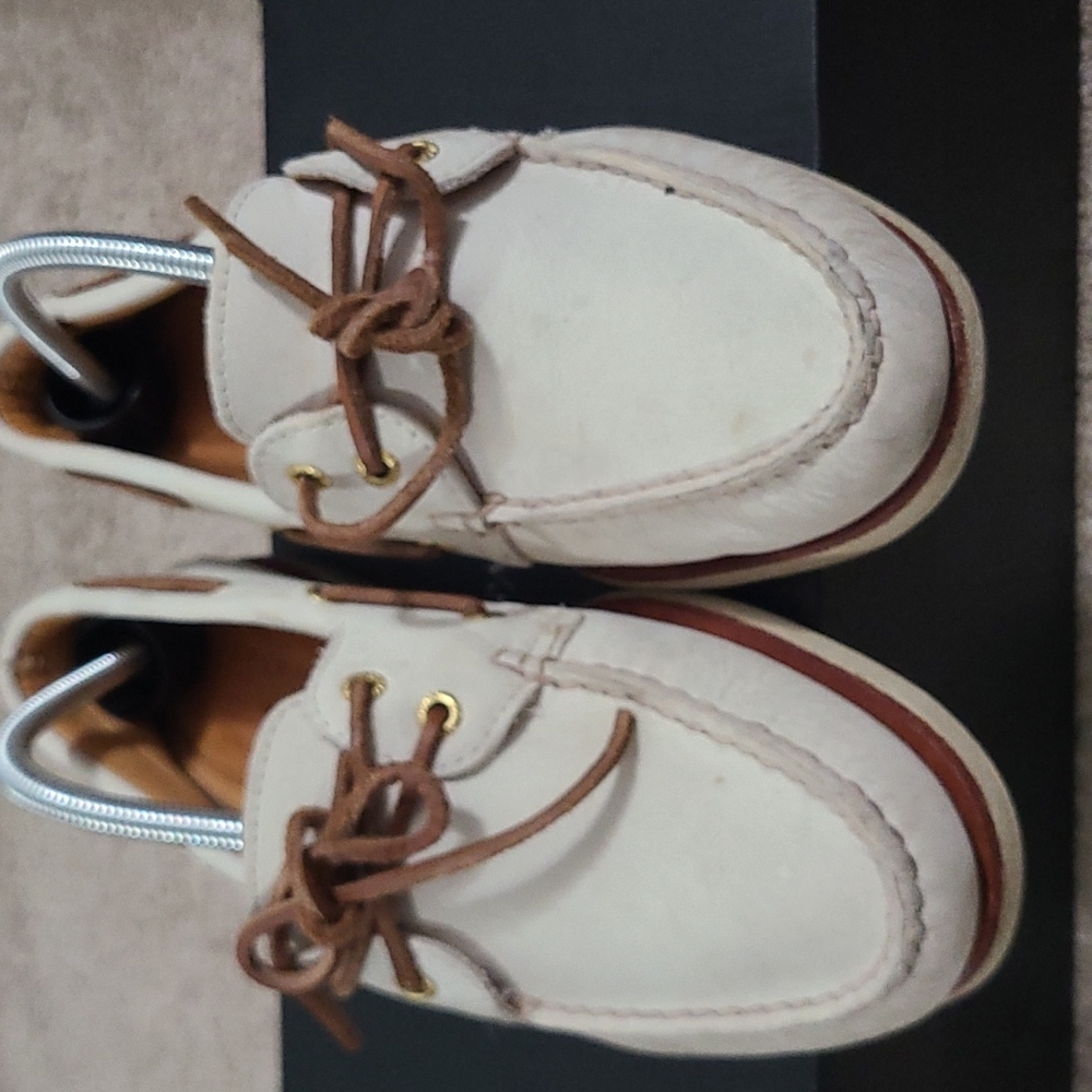 Men's Sperry top-sider gold cup color white/loafers size 9 M
